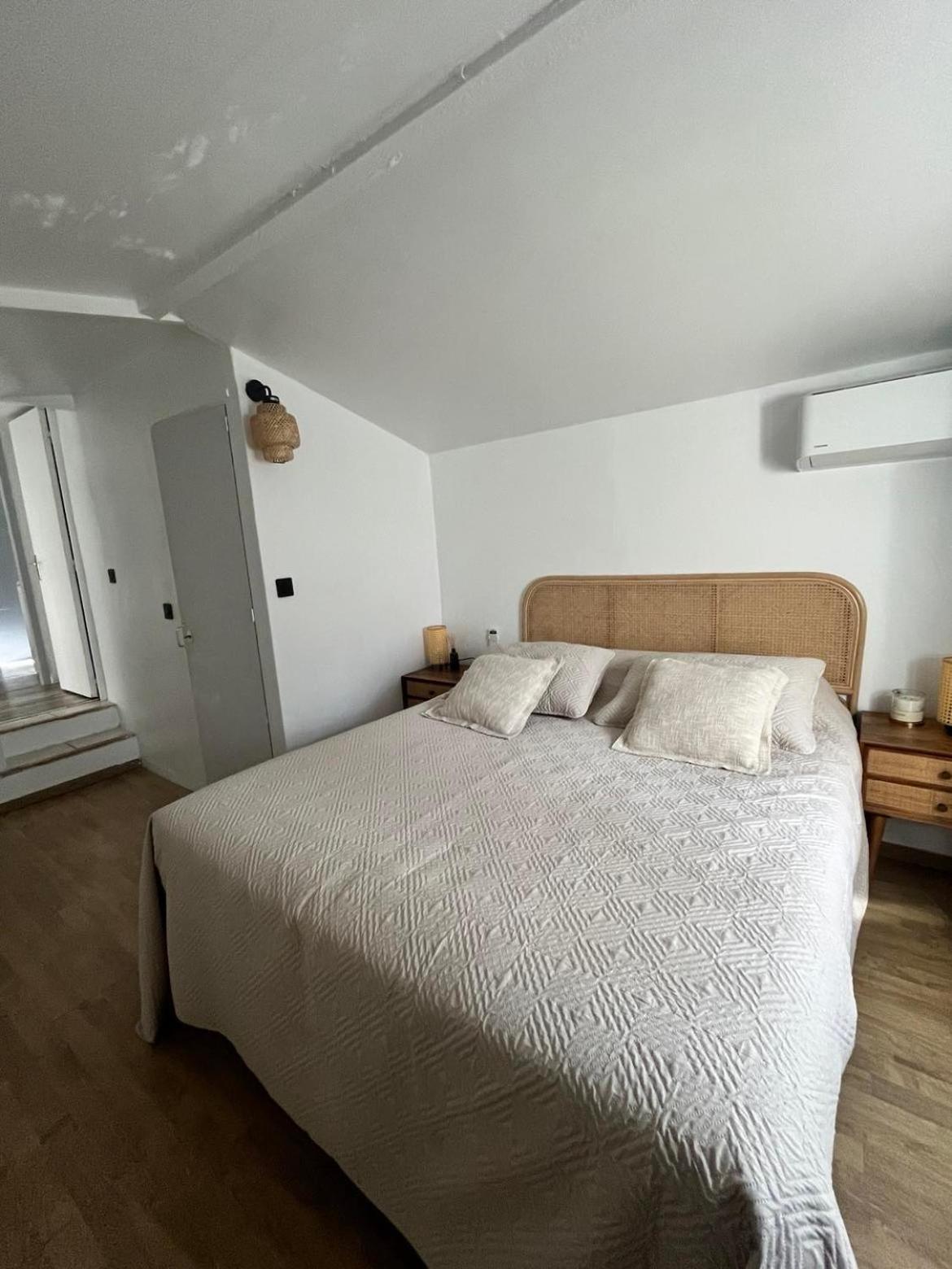 Maison D'Hotes Bastide St Victor A 2,5 Kilometres De Lourmarin Puyvert ภายนอก รูปภาพ